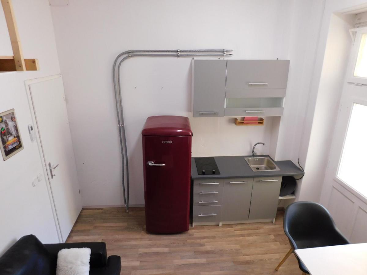 Ledek Apartment Ljubljana Extérieur photo